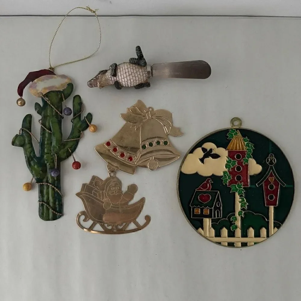 Vintage Lot Of 5 Miscellaneous Christmas Tree Ornaments